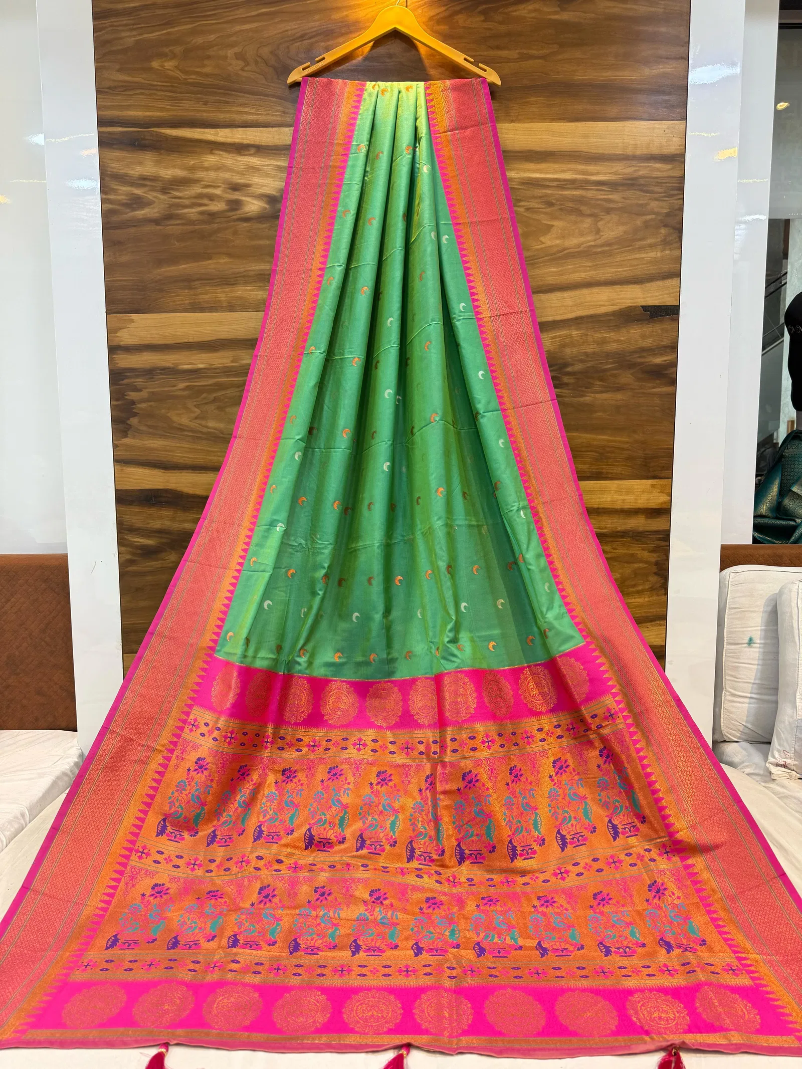 Chandrakor Paithani Soft Silk Non Catalog Saree Wholesale Shop In Surat